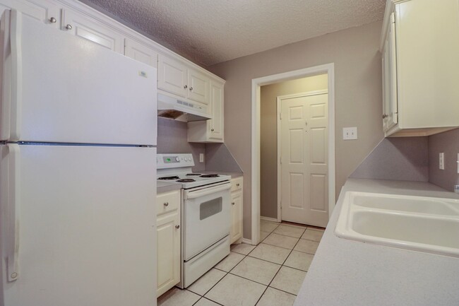 Foto del edificio - 2415 87th St