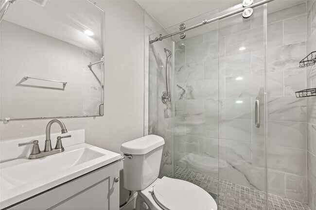 Building Photo - 1511 Scharpe St