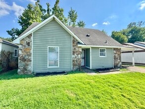 Building Photo - 6329 Brockman Dr