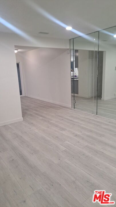 Foto del edificio - 6521 Beck Ave