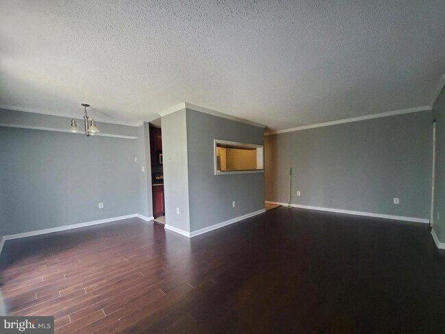 Building Photo - 15560 Horseshoe Ln
