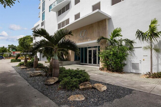 Foto del edificio - 1401 SW 22nd St