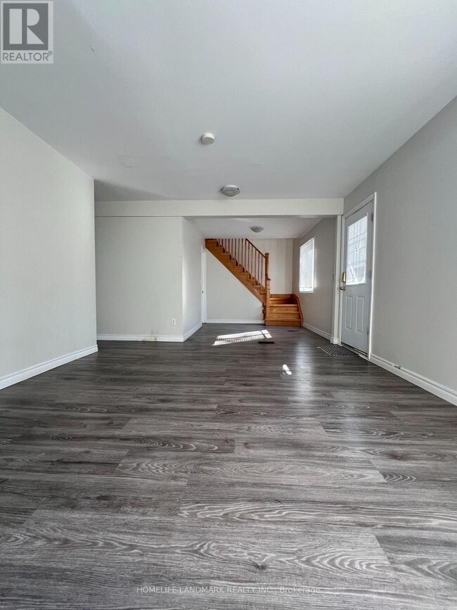 Building Photo - 24 Eldora Ave