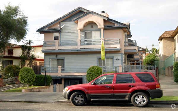 Foto del edificio - West LA Townhouse