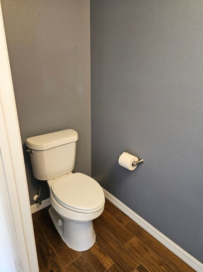 Foto del edificio - Beautiful 4 bed 2.5 bath home in Sanford F...