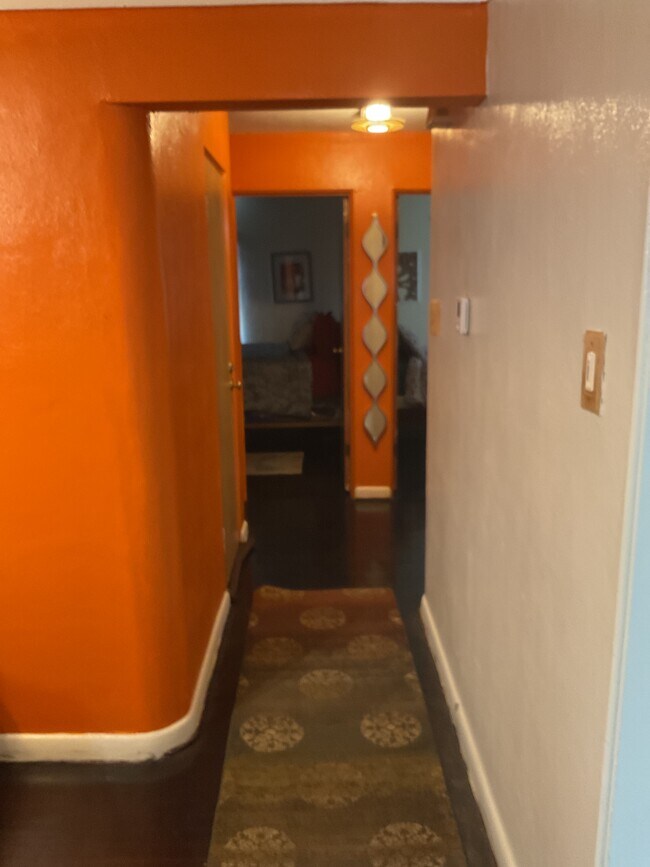 Foto del edificio - 7243 Dartmouth Ave