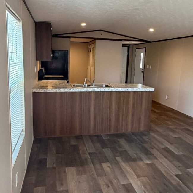 Building Photo - 4801 Goldfield Dr