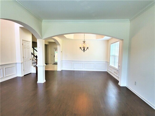 Foto del edificio - 432 Collins Glen Ct