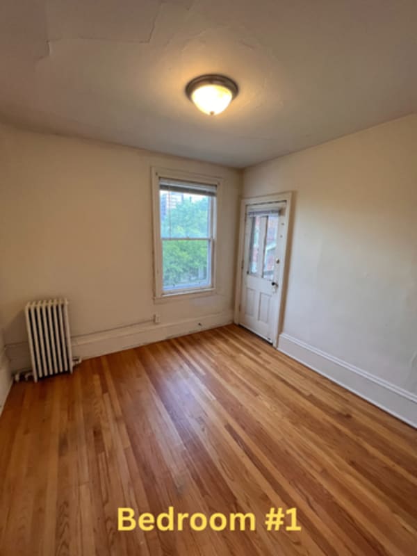 Building Photo - 121 E Gorham St