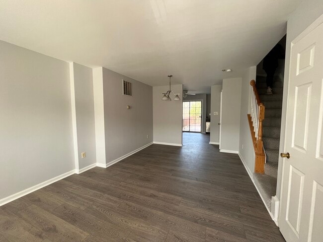 Building Photo - 14222 Autumn Cir
