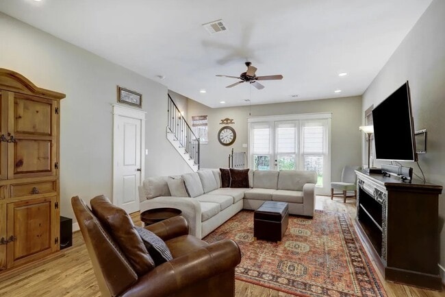 Foto del edificio - 4410 Dickson St