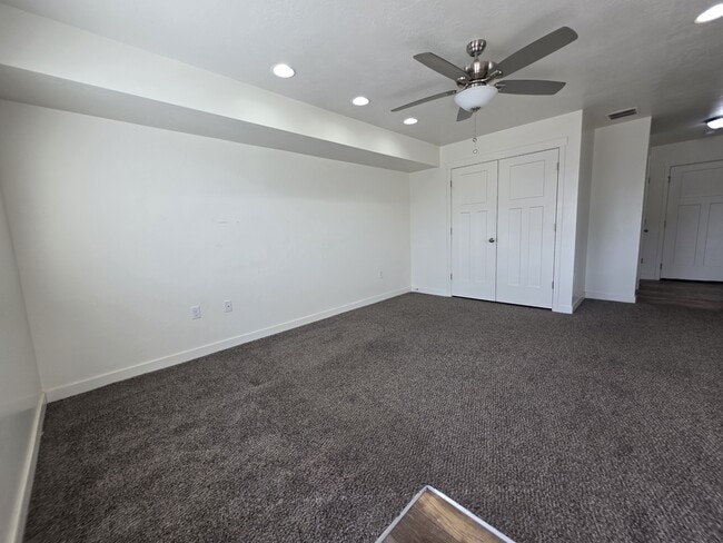 Building Photo - 4193 W High Gallery Ct