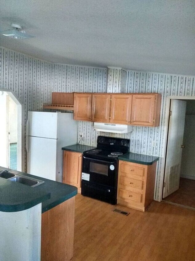 187 Private Rd 5493, Mexia, TX 76667 House Rental in Mexia, TX