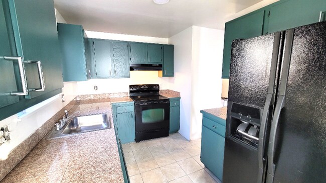 Foto del edificio - 7776 Carr Dr