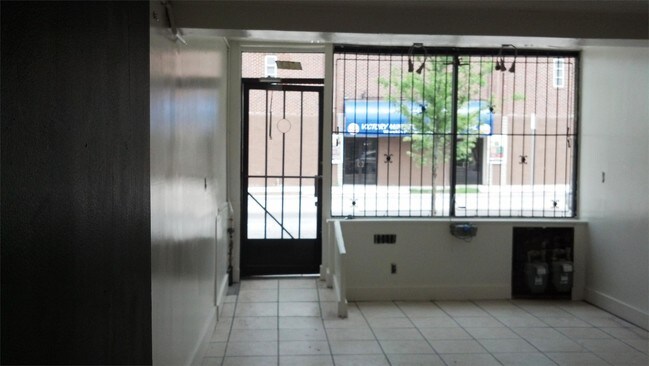 Building Photo - 4620 York Rd
