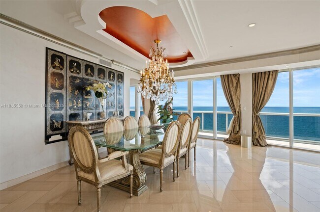 Foto del edificio - 9601 Collins Ave