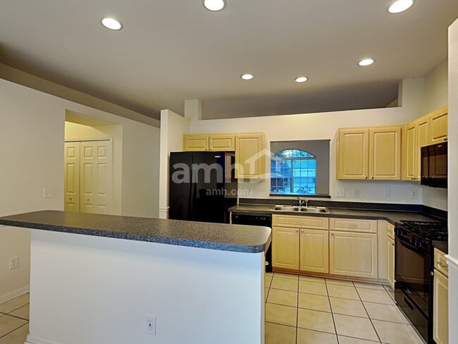 Building Photo - 12723 Bramfield Dr
