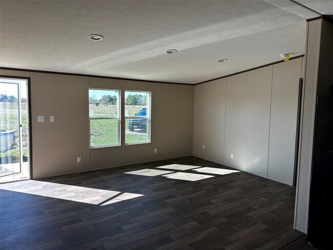 Building Photo - 33704 Dori Ln