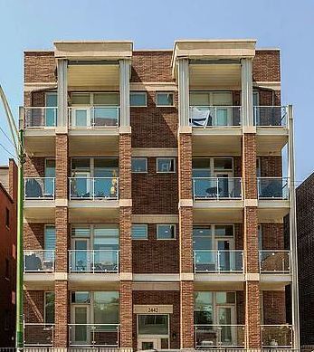 Building Photo - 2442 N Clybourn Ave