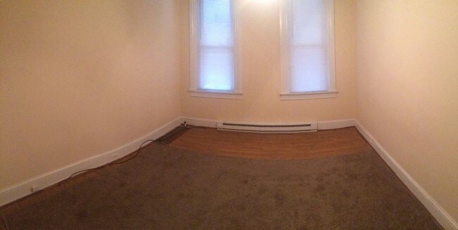 Building Photo - 669 W. Orange St. 1st fl- Lancaster PA