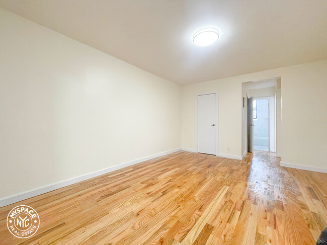 Foto del edificio - 381 Berry St
