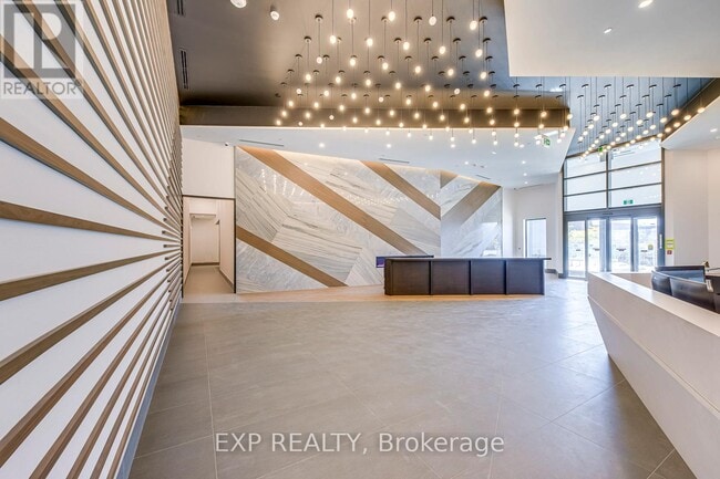 Building Photo - 1037 The Queensway