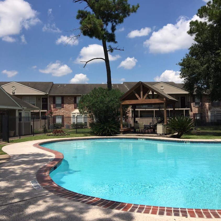 Oaks of Wimbledon Apartments in Spring, TX