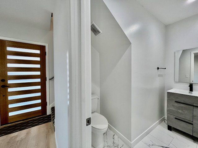 Foto del edificio - 903 S Barrington Ave