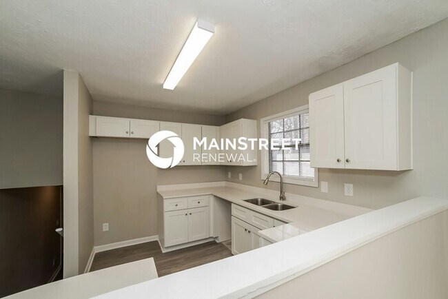 Foto del edificio - 4 Bedroom Pet-Friendly Home in Conley, GA with Main Street Renewal