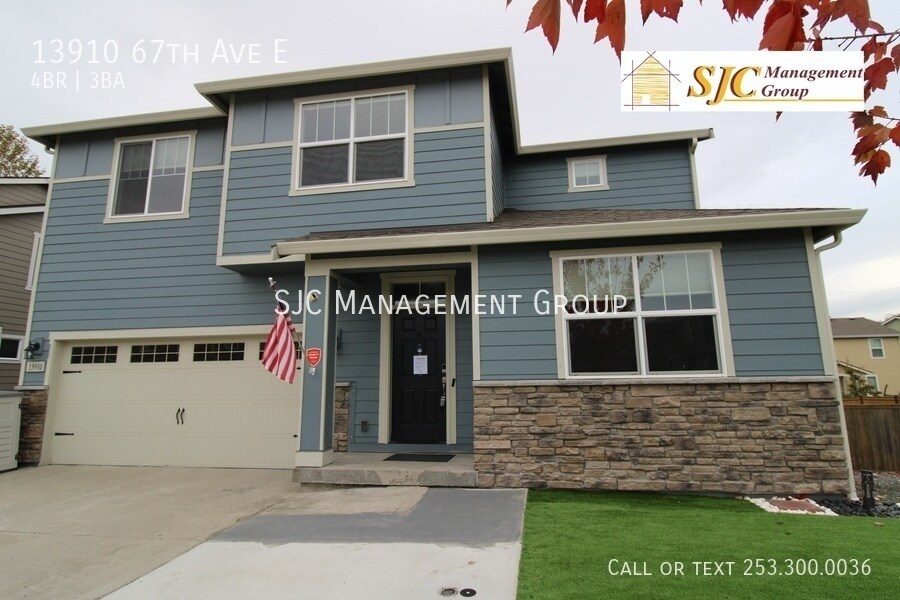 Four Bedroom 2.5 Bath Home With Den and B... House for Rent in