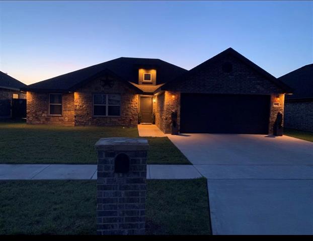 Foto principal - 3450 Firedog Rd