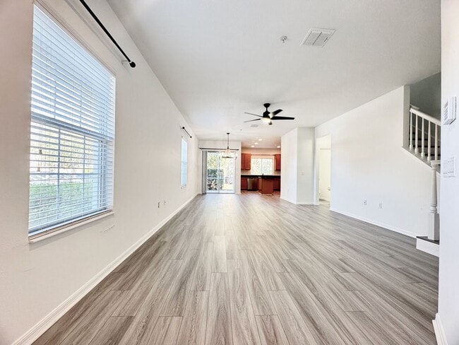 Photo - Renovated 3/2.5 Townhome with Office/Flex Space (Corner Unit) Winter Park!