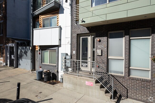 Building Photo - 1526 N 2nd St