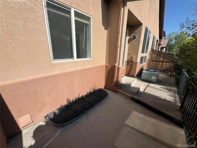 Photo - 4505 S Auckland Ct Townhome