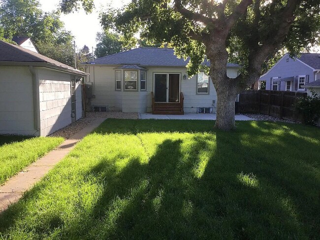 Foto del edificio - 2540 S High St