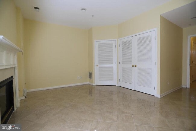 Building Photo - 3551 Ellery Cir
