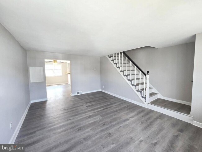 Foto del edificio - 5860 Oxford Ave
