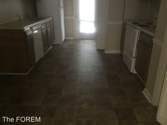 Building Photo - 2 br, 2.5 bath House - 325 Westland Way