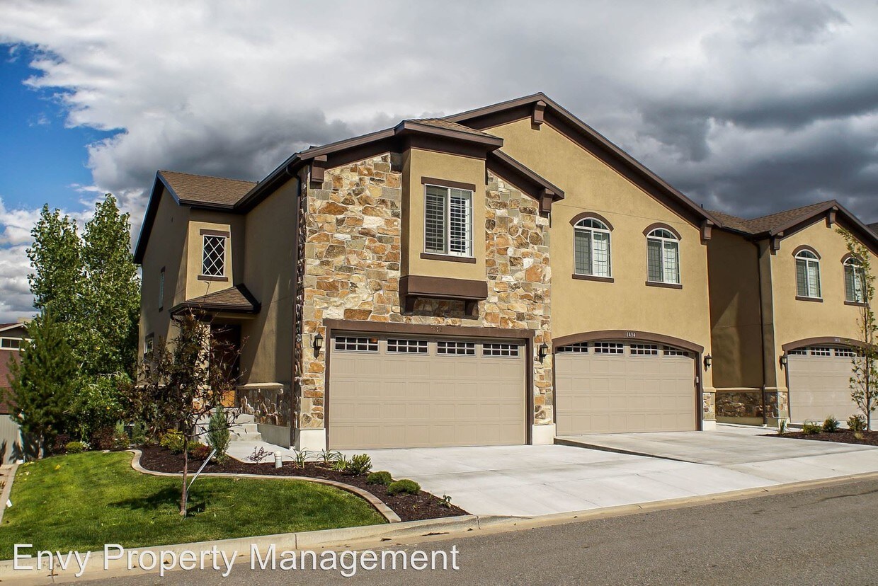 Foto principal - 4 br, 3.5 bath House - 1492 E. 6225 S.