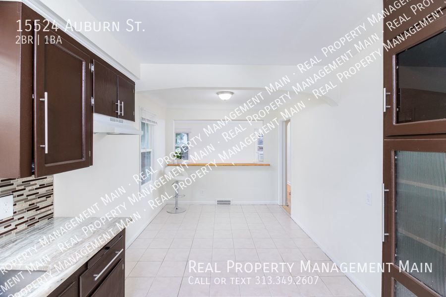 Primary Photo - Newly Renovated Home on Auburn St.