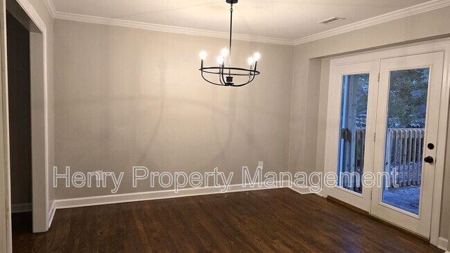 Building Photo - 131 Gold Meadow Dr