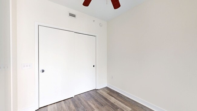 Interior Photo - Capitol View on 14th