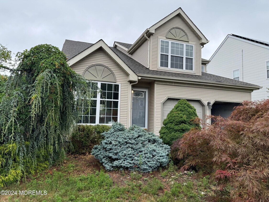 Foto principal - 73 Brent Dr