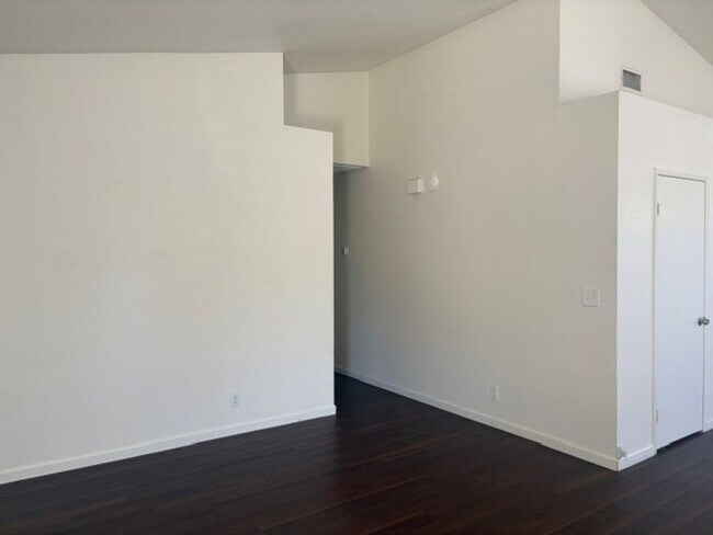 Foto del edificio - 4 Bedroom/2 Bath Home in the Northwest - $2395 Per Month!