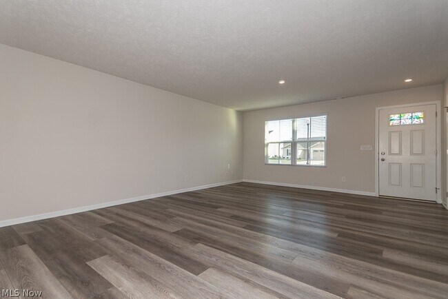 Building Photo - 578 Cherrywood Ln