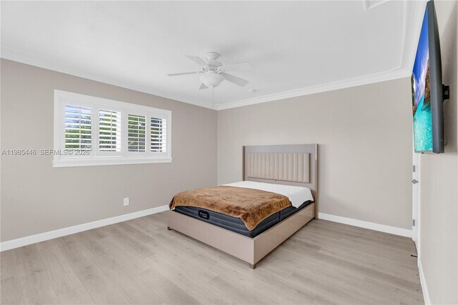 Foto del edificio - 211 SE 1st Ter