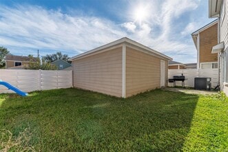 Building Photo - 3818 E Traditions Ct