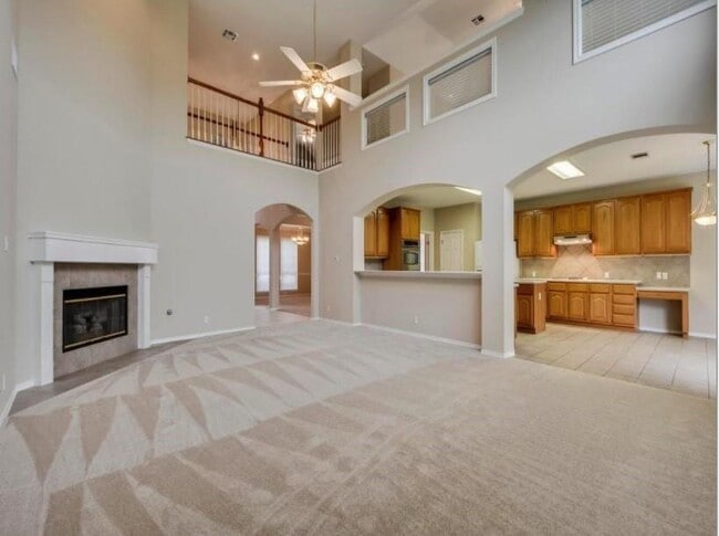 Building Photo - 1803 Fall Creek Dr