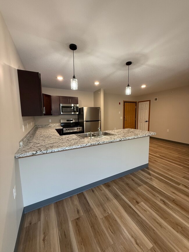 Foto del edificio - Dundas Apartments