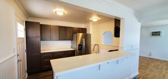 Foto del edificio - 524 W 2nd St
